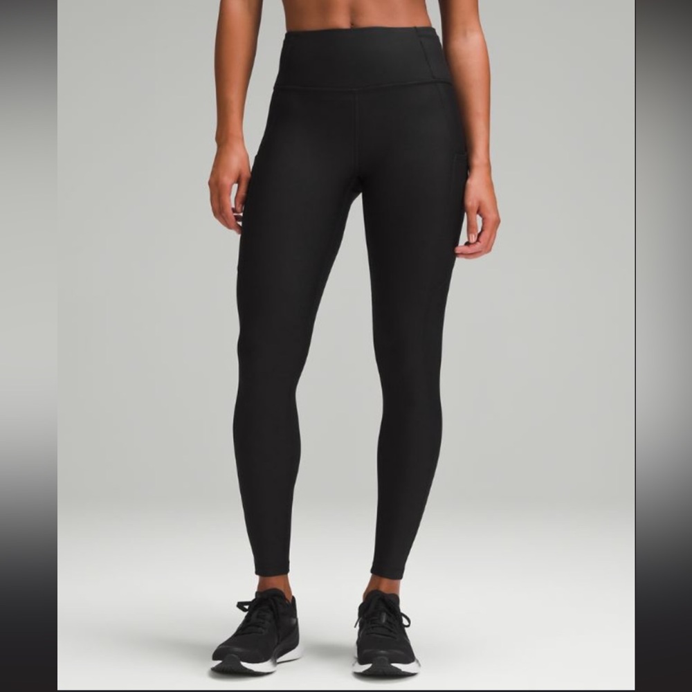 NWT 🖤 Lulu Fast As Fleece Tights